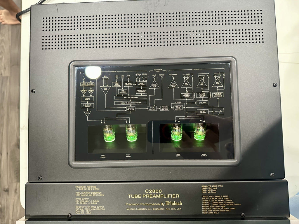 McIntosh C2800 Tube Preamplifier – DA2 DAC Module