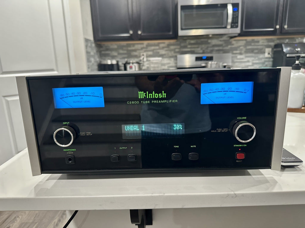 McIntosh C2800 Tube Preamplifier – DA2 DAC Module